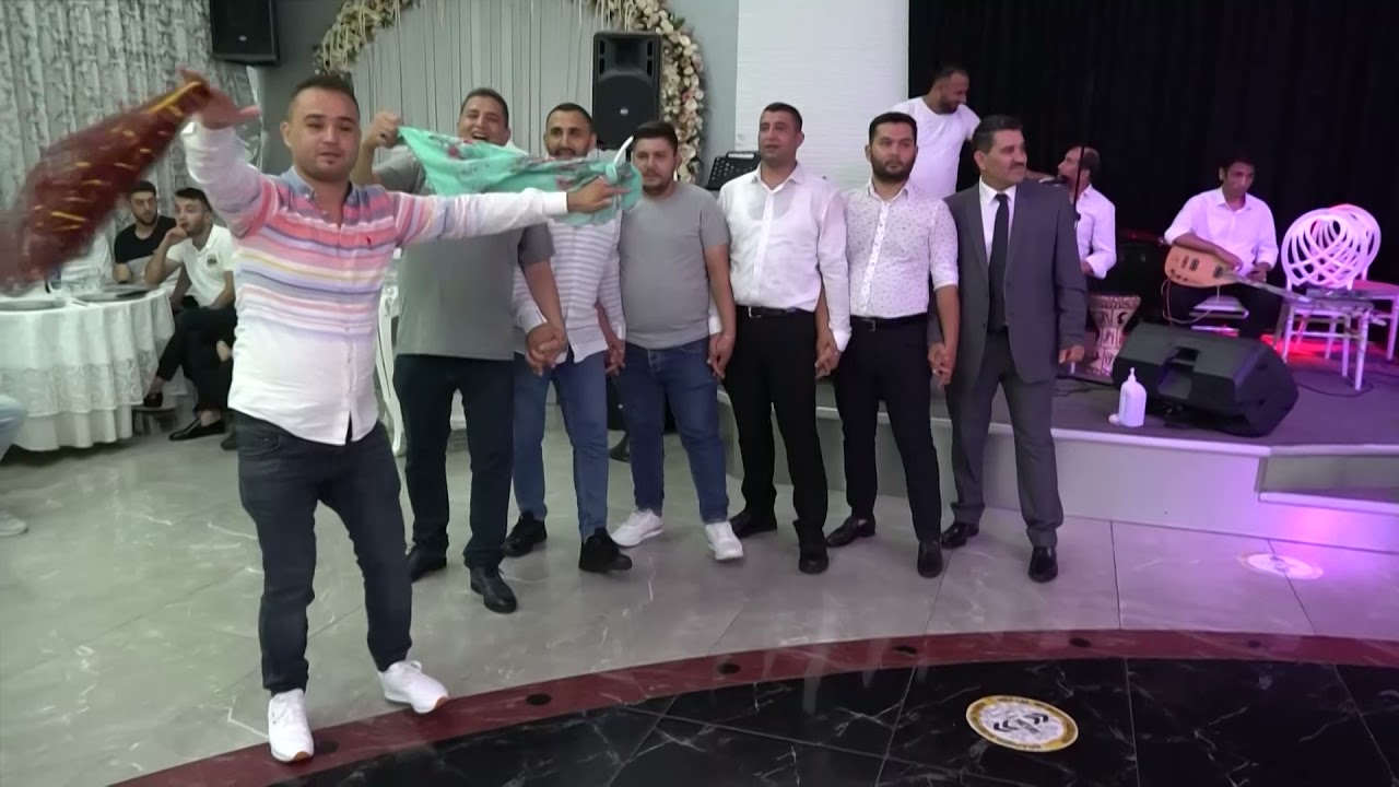فيديو القمر يقدم لكم الفنان حسن جان أفراح اهلي كرسنلي العريس مصطفى خيرو ابن المرحوم محمد خيرو جزء2