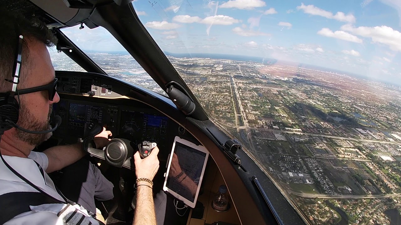 Global 6000 Landing Fort Lauderdale, USA (KFLL)