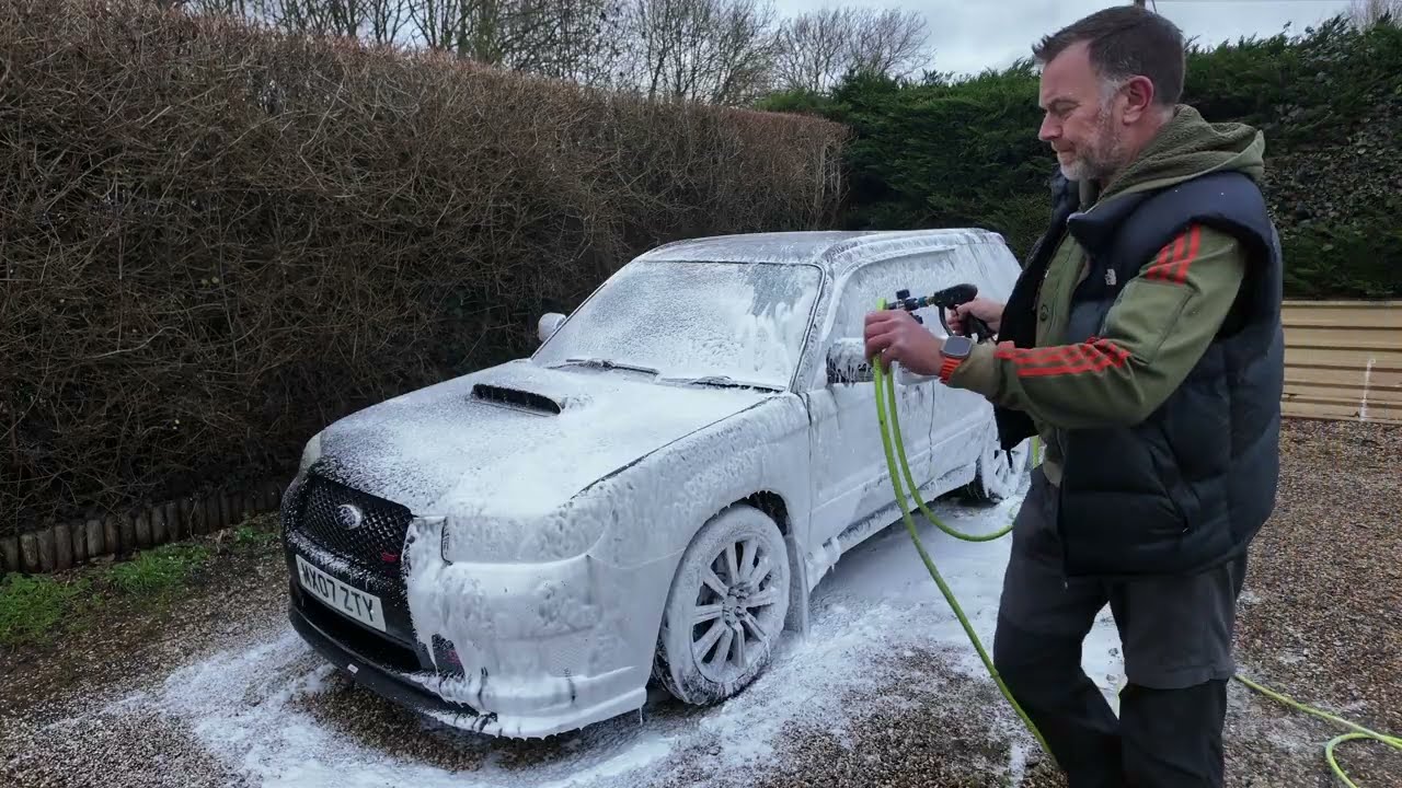 Комплект для ухода за Subaru Forester STI Polar Kit. Мойка.