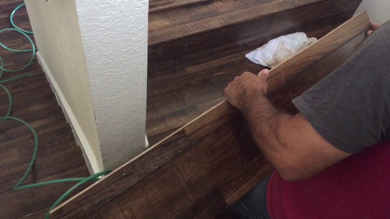 Stair installation of laminate flooring