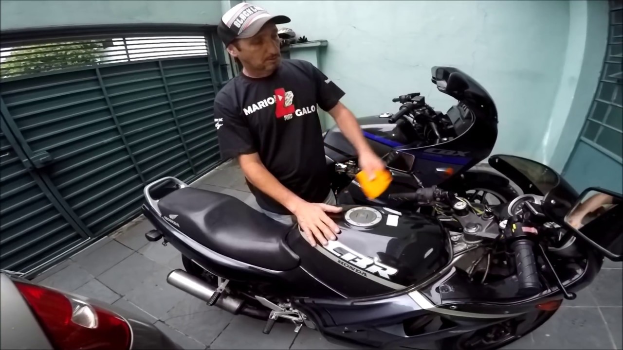 PILOTEI A 1&ordf; CBR 450 1989 A SER FABRICADA E ME  SURPREENDEU MUITO!