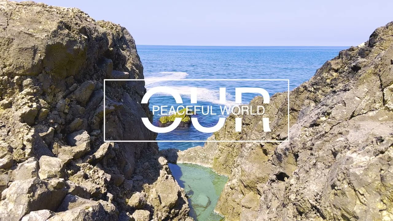 1 Hour of Relaxing Ocean Waves | Peaceful Sea View Between Rocks Calming #mountains #asmr