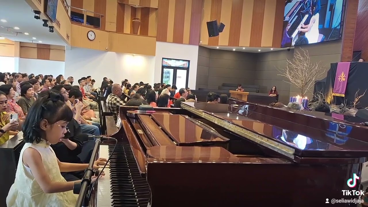 My Very Best Friend, Jesus Loves Me (Chinese) by Rheva Diajeng Prastyawan @widjajamusic