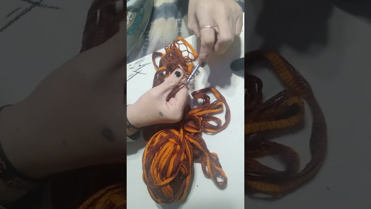 Crochet a Hair Scrunchie with Sashay Yarn