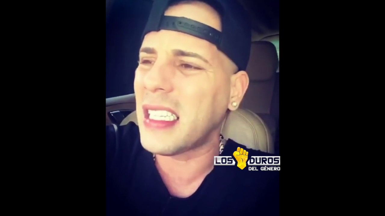 Kendo Kaponi Amenaza Fuertemente A Arcangel video completo de 5 minutos