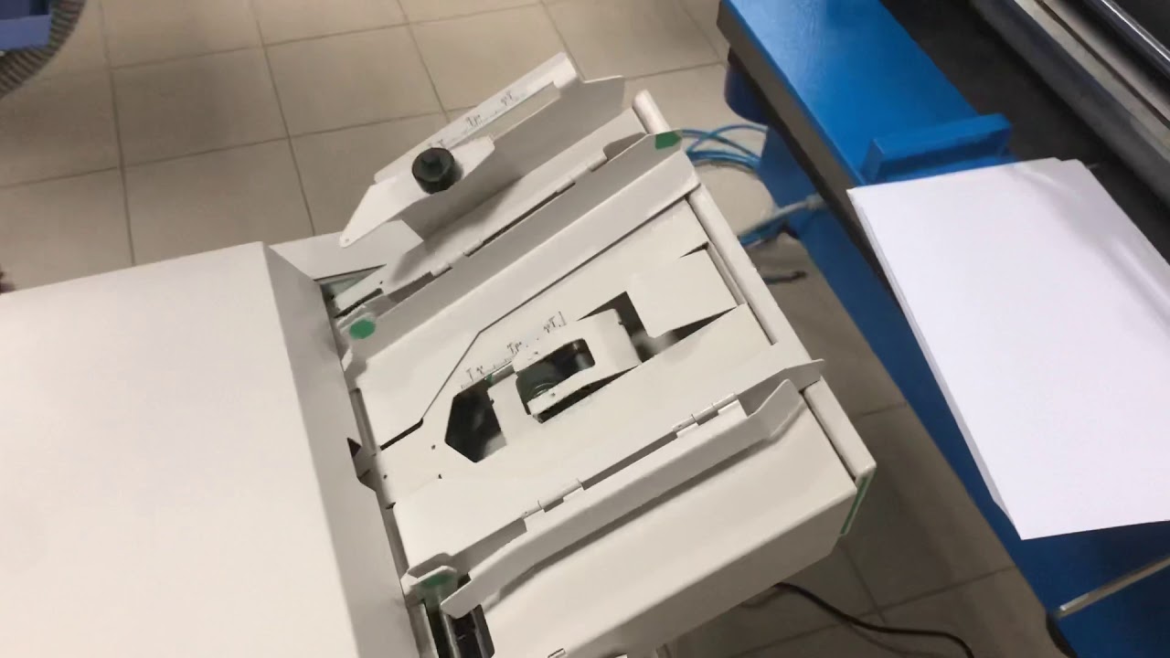 Booklet maker Plockmatic 61