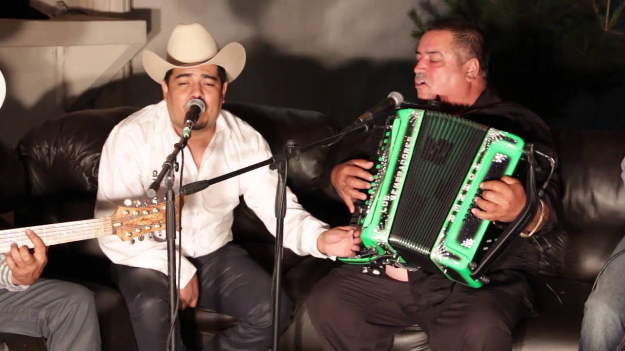Seis pies abajo - Los Sembradores