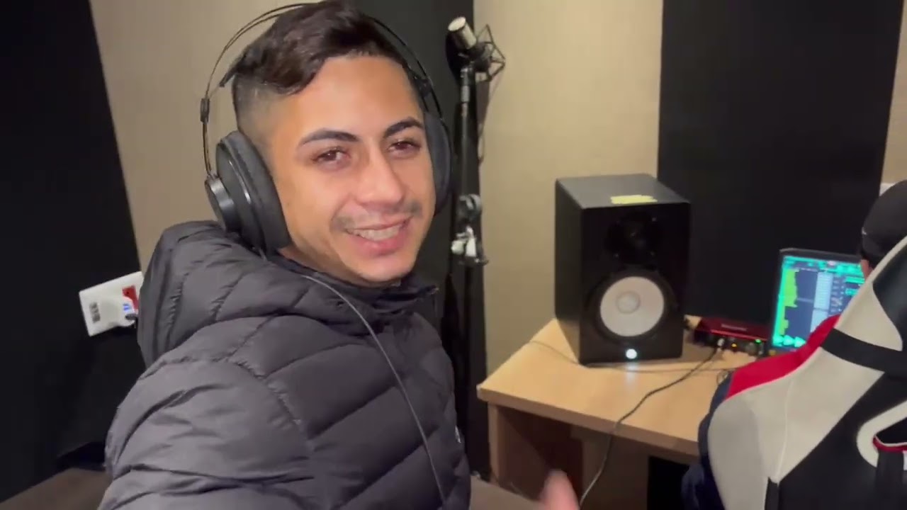 VLOG #02 Sessão de Estúdio Na Baixada Funk Produtora Com MC Thayan GT e DJ Nine !!!