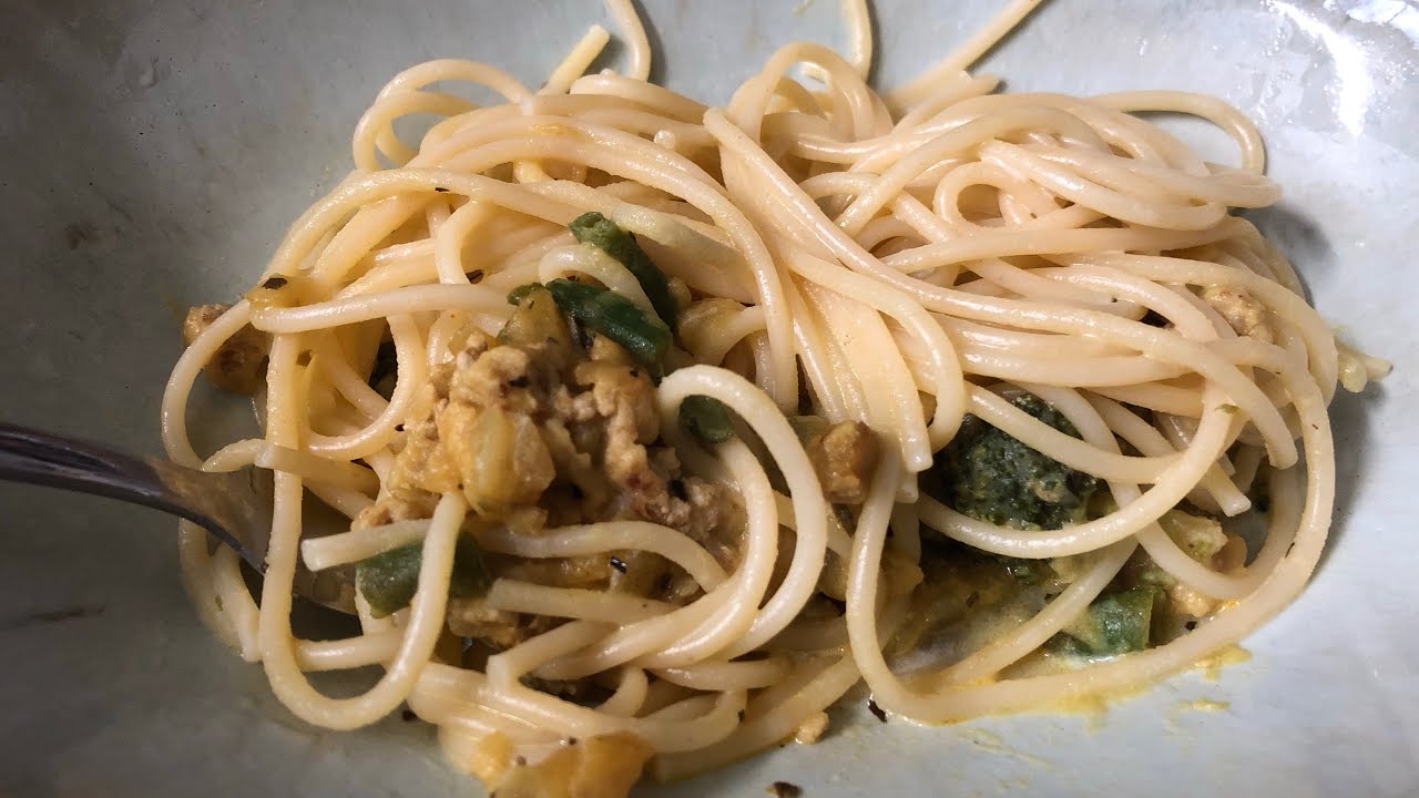 Quick noodles for lunch￼