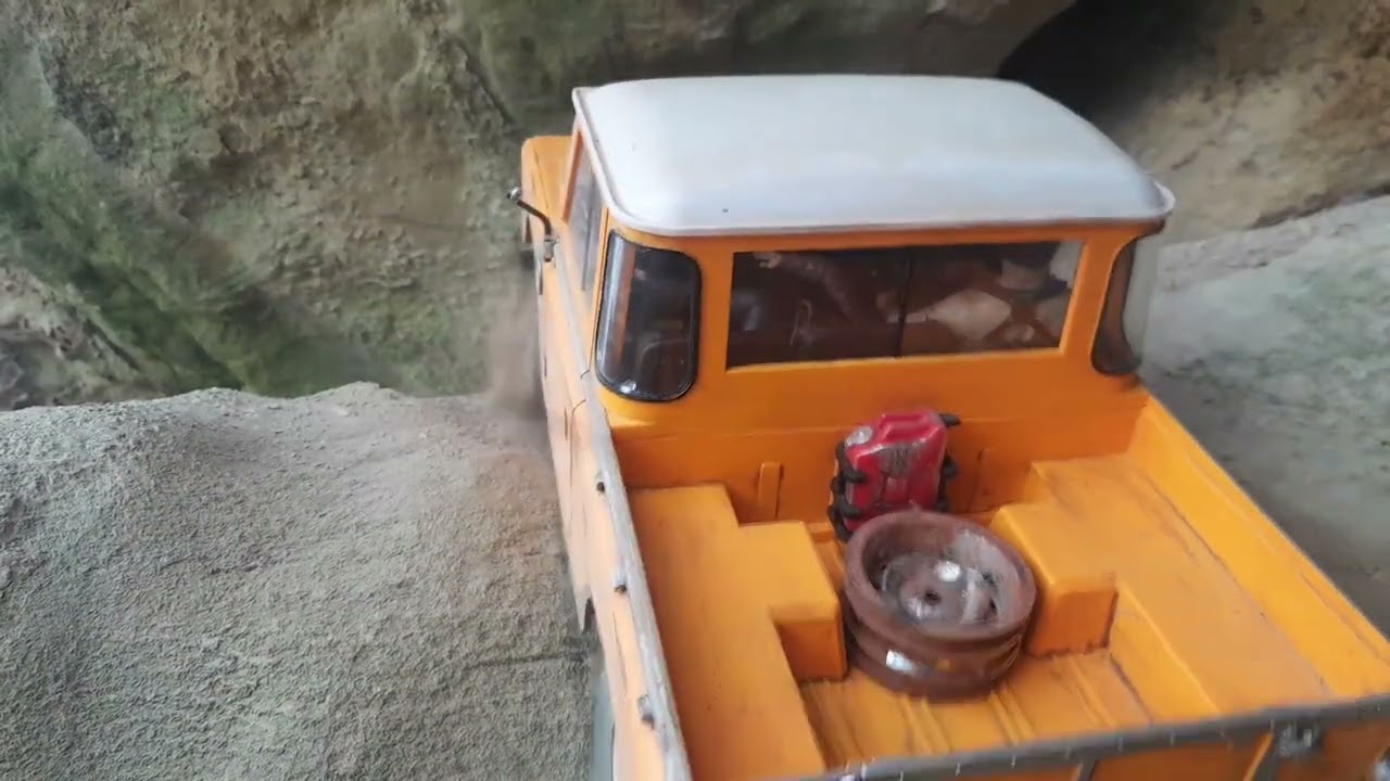 RC Cave Crawling: Up at the Witches Hill