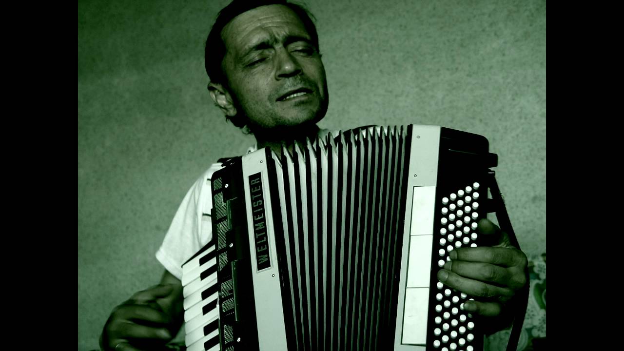 GUSAN TOTIK [ASHOT BEGOYAN] - JAHELUTYUNS ANCAV