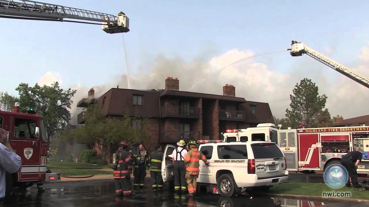 Fire destroys Highland apartments