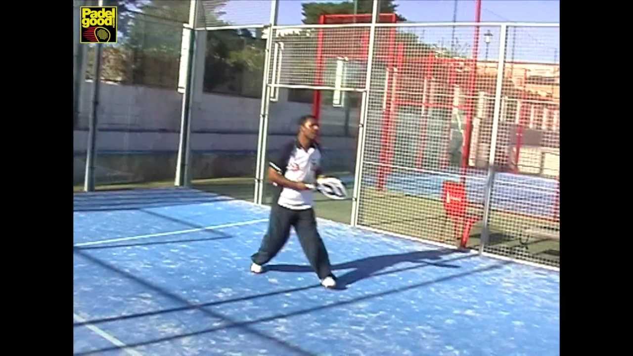 Padel Técnico con Profe-Marcelo Eps.2: Golpe cortado con bola floja a media pista.mov