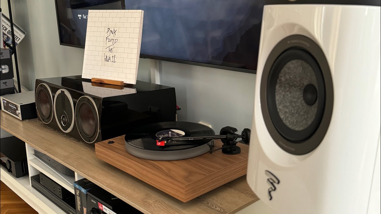 Pro-Ject X2 B / Phono Box S3 B. Rega Aethos. Focal Sopra No.1 / İso Acoustics Gaia II