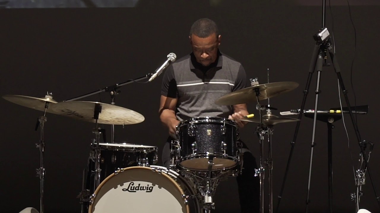 Clayton Cameron Drum Brushes Solo 