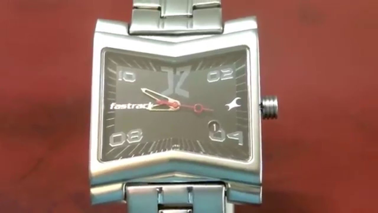 Review Of Fastrack 1235SM03 Basics Series Analog Wrist Watch For Mens
