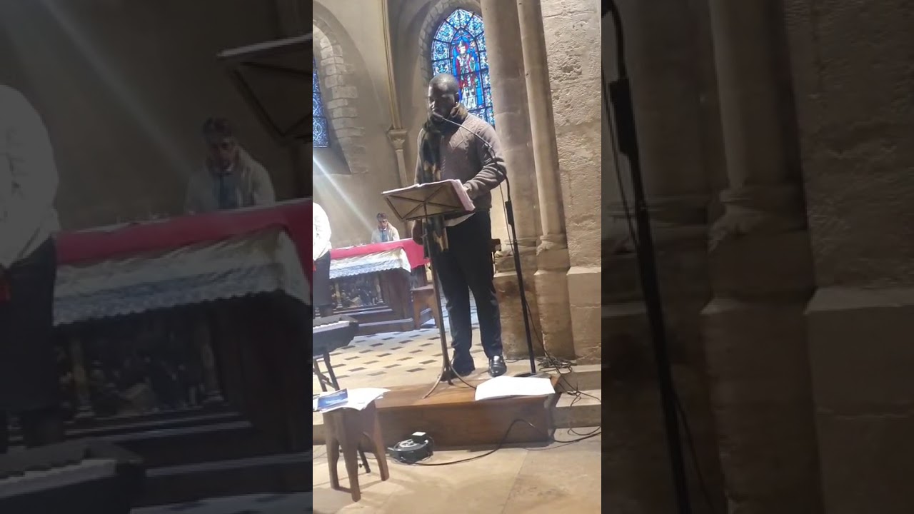 Minuit Chrétien Dans un Arrangement musical de Michel Hilger au piano soliste Sébastien St Saturnin