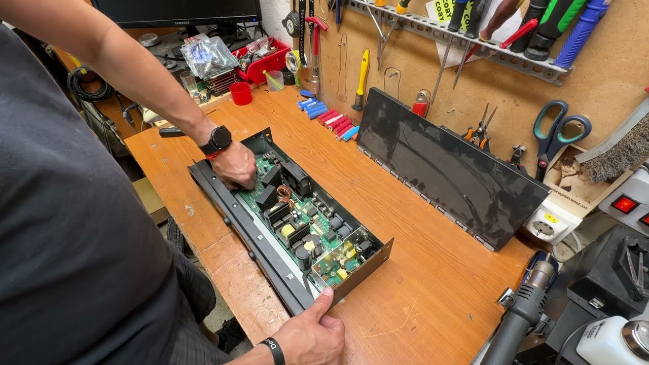 Crown XLS 1502 Végfok