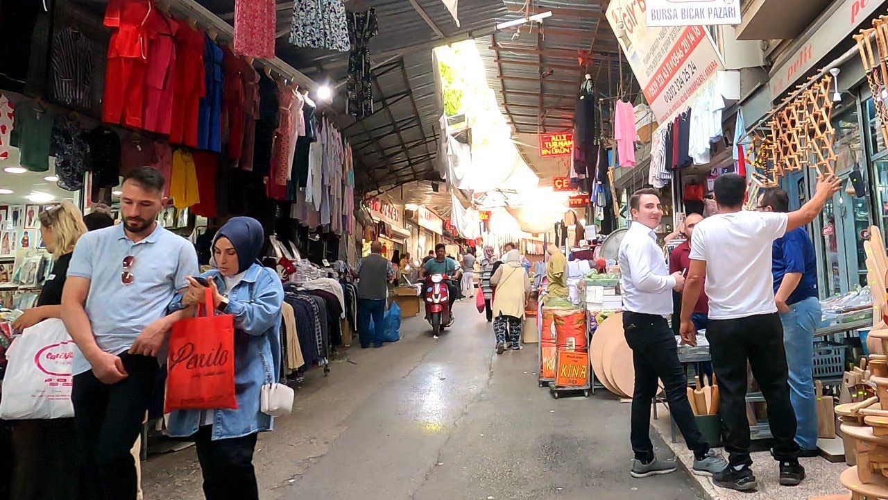 Ankara [4k60fps], Çıkrıkçılar Yokuşu, Saraçlar Sokak ve Kale'de Yürüyüş - Wandering Around Altindag