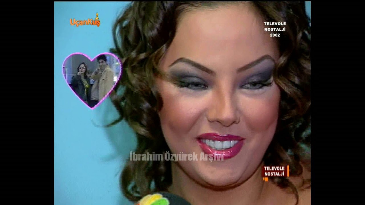 Ebru Gündeş, Ömer Durak'la aniden nasıl evlendiğini anlatıyor (2003)