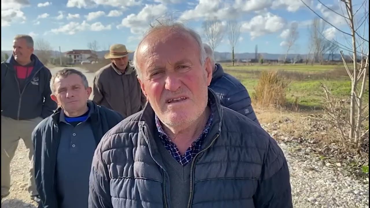 “Balluku na mori tokën e na la pa rrugë”,banorët e Urës së Gjolës në protestë për ndërtimin e ...