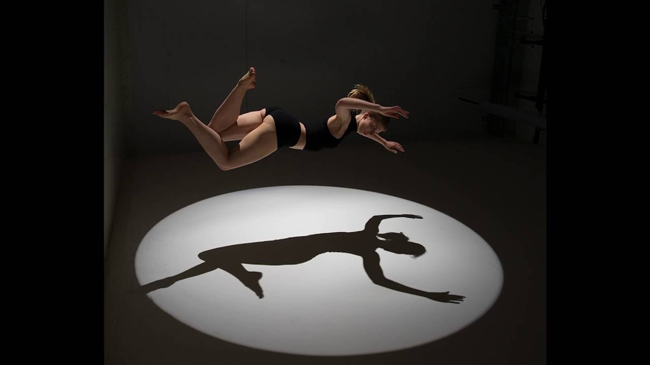 How to Recreate Famouse Movie Scenes in Photography: Mission Impossible