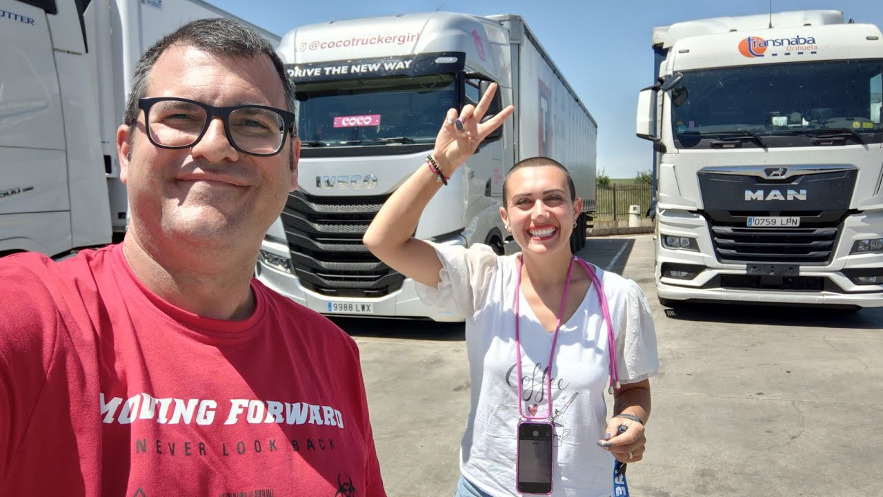 Hoy conocí a @coco truckergirl 🎊🎉🎊🎉🎋🎉🎊🎉🎊🎉🎊