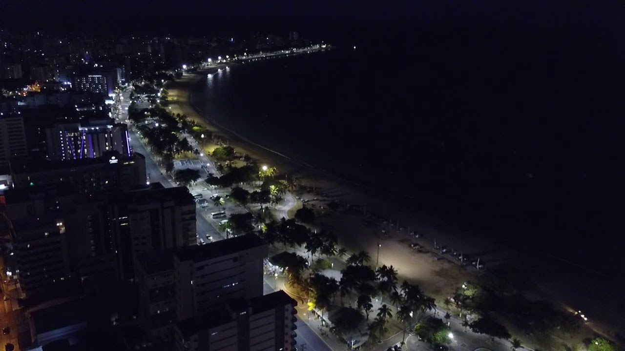 Mavic Pro Pajuçara Maceió noite