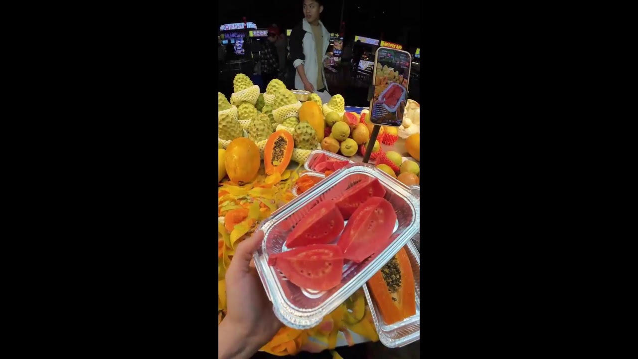 Mainland Chinese street snacks live broadcast
