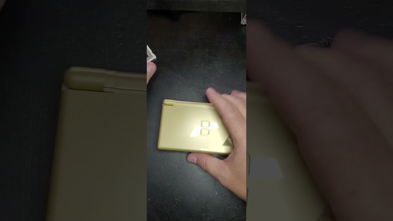 Работает ли карта R4 на Nintendo DS Lite?
