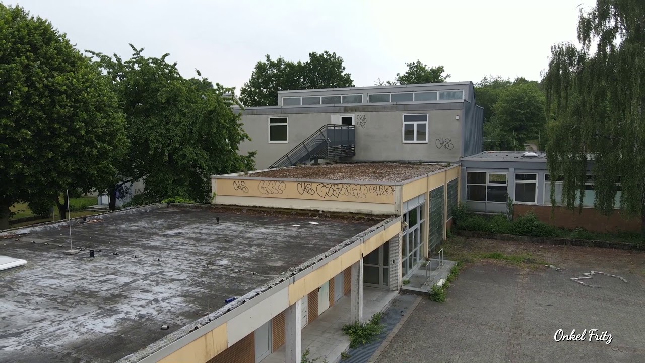Iserlohn-Hennen ehemalige Hauptschule Juni 2020 DJI Mavic Air 2
