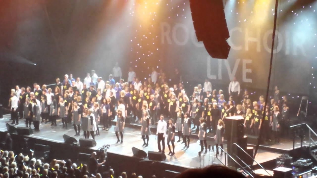 Liverpool Rock Choir - Hey Jude @ Echo Arena