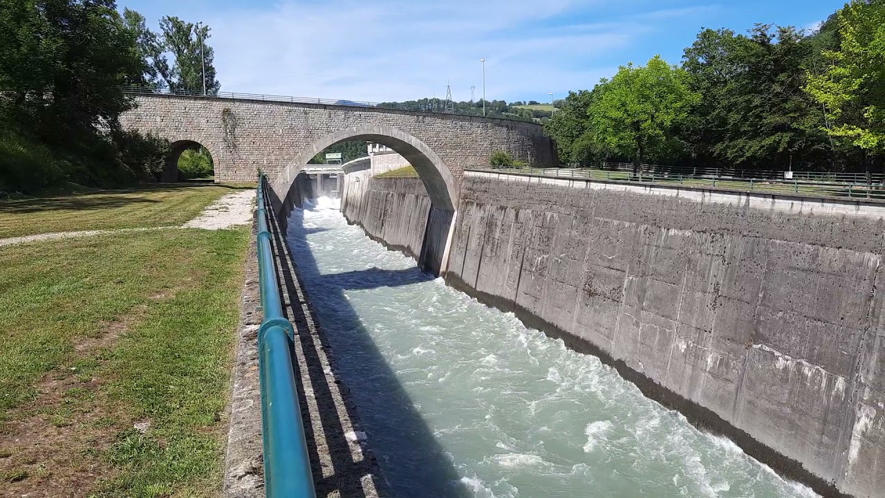 BARRAGE CENTRALE DE GENISSIAT