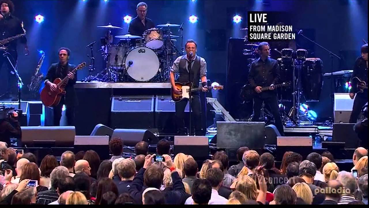 12-12-12 Sandy Relief Concert (1) Intro & Opening Act