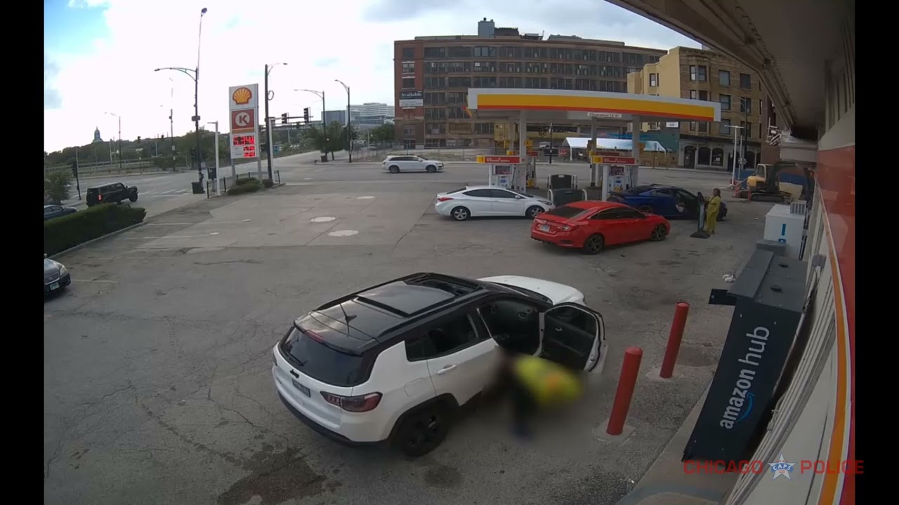 Aggravated Vehicular Hijacking | 1100 block of W Van Buren St |Sep 03, 2022|JF381903