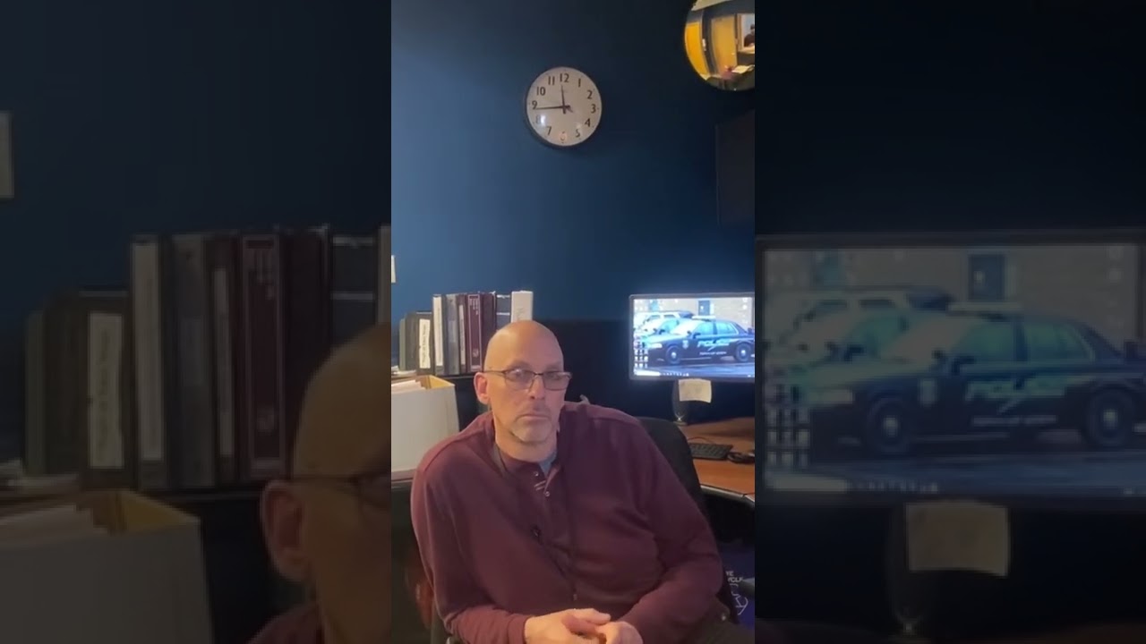 Tyrant PD drinking on the job??? &ldquo;go to the library to file your complaint&rdquo; 1st amendment Audit FAIL