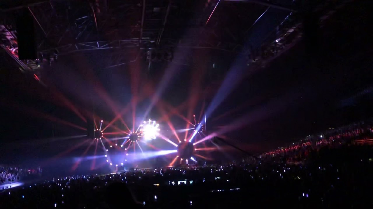 Regi sportpaleis 2021 (vuurwerk)