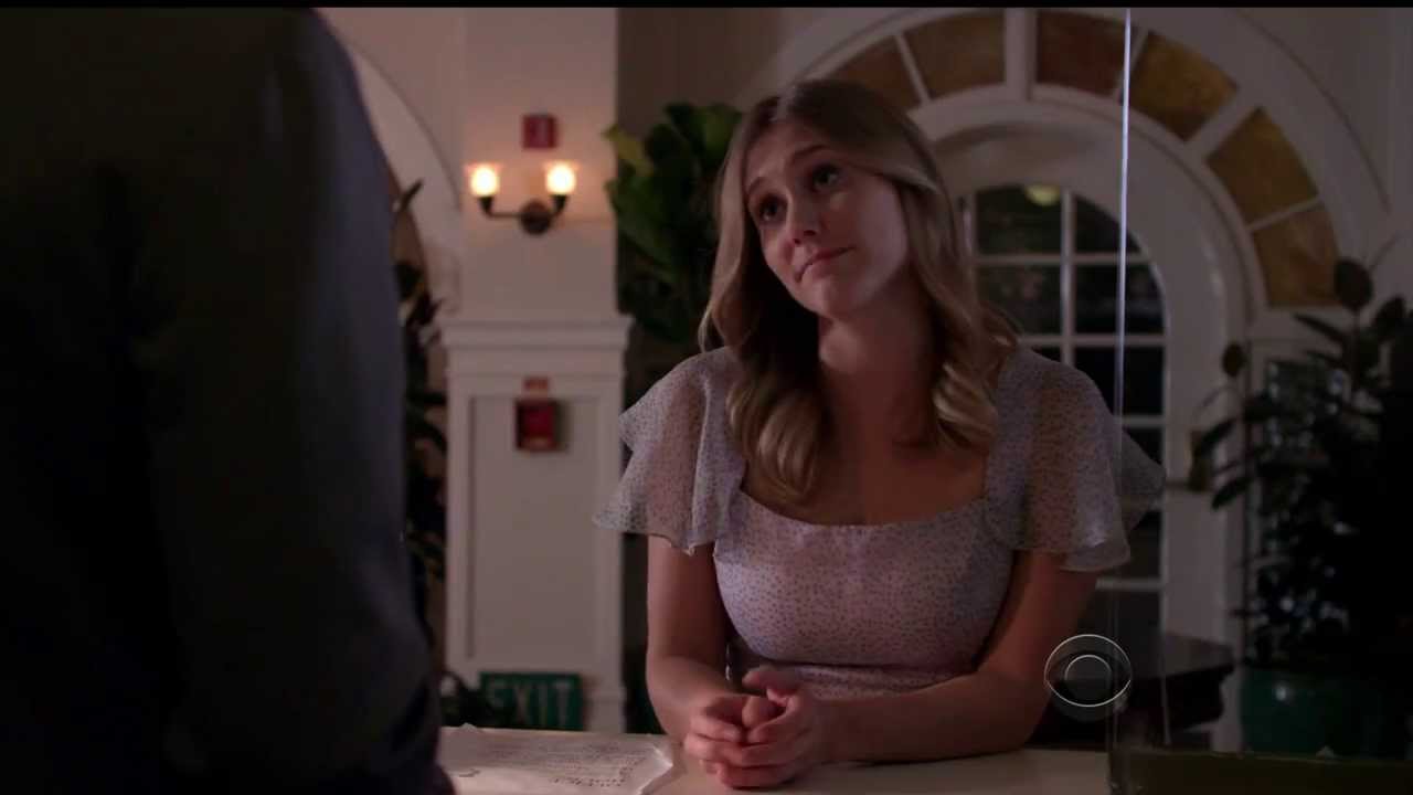 Julianna Guill - gorgeous actress