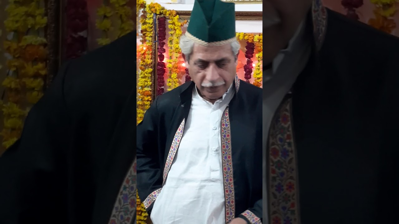 Aaj Rang hai ae maa rang hai ri