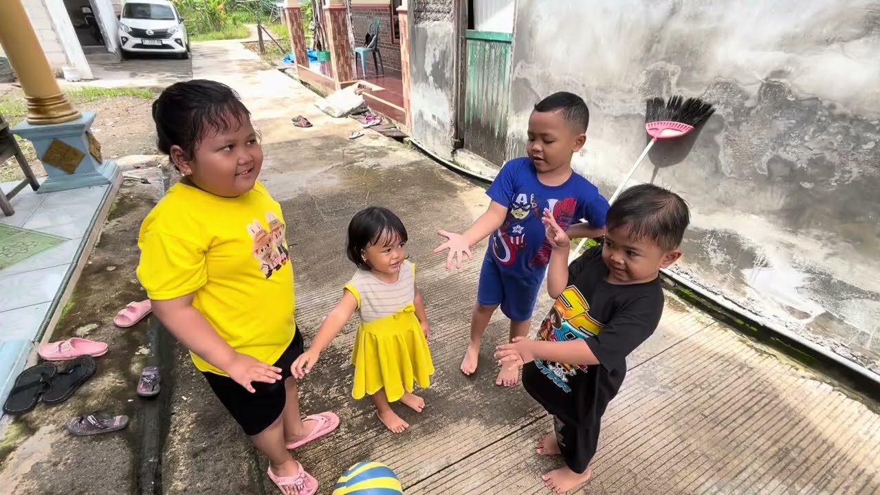 Bermain Bareng Saudara