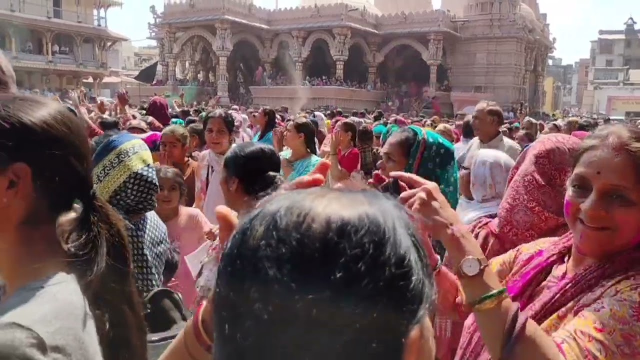 #swaminarayanmandir  #kalupur #holiutsav #viral 
