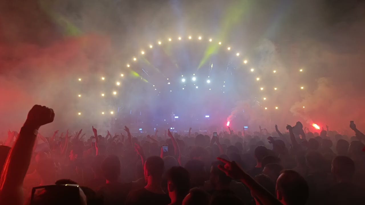 ΤΖΑΜΑΛ ΟΠΛΟ ΣΤΟ ΚΡΕΒΑΤΙ live Αθήνα 7/6/2024
