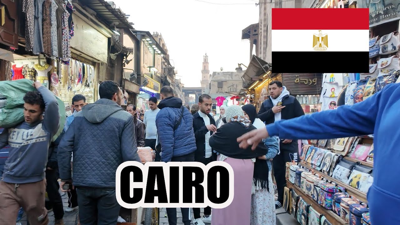 Al-Muizz Street And The Crazy Traffic Of Cairo! S2 E10 🇪🇬شارع المعز وحركة المرور المجنونة في القاهرة