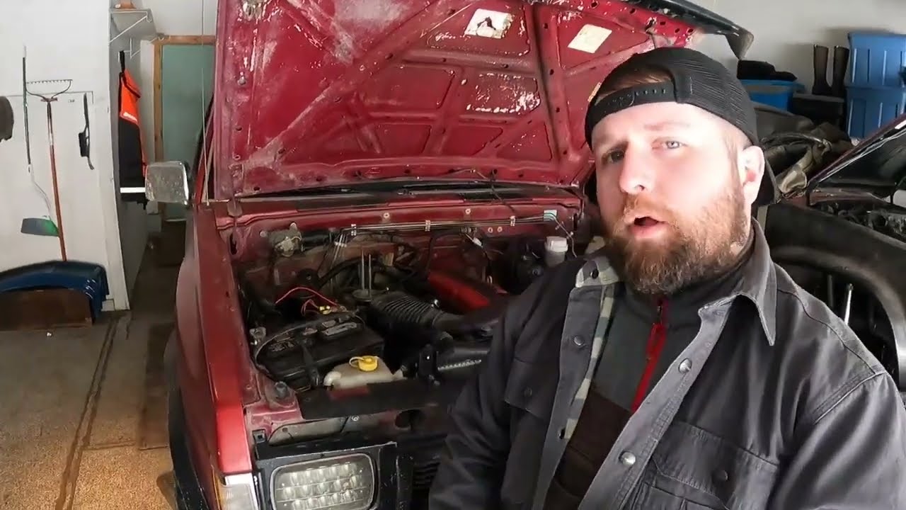 Замена клапана EGR Nissan D21 Hardbody KA24E 1993 года!
