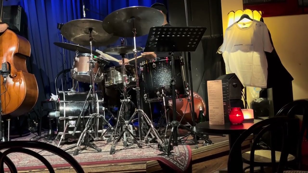 Kendrick Scott Drum Solo - Joe Sanders / Seamus Blake / Plume (Berlin 20.11.2025, Zig Zag Jazz Club)