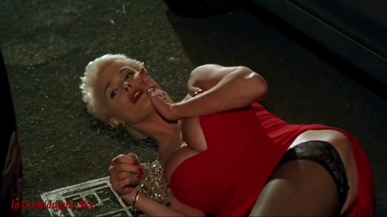 Brigitte Nielsen, Elenoire Casalegno - Paparazzi - Italian Movie