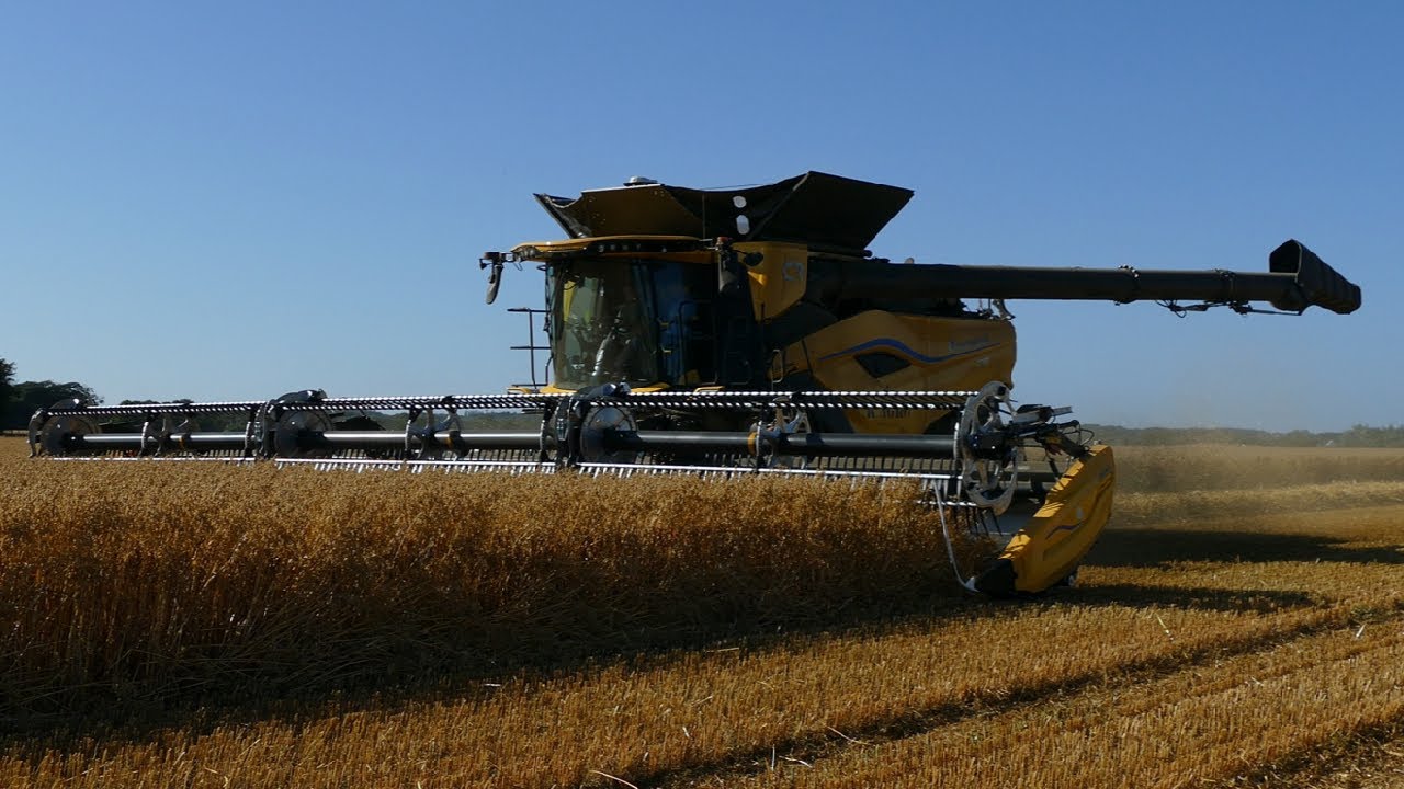 New Holland CR10 With MacDon FD245