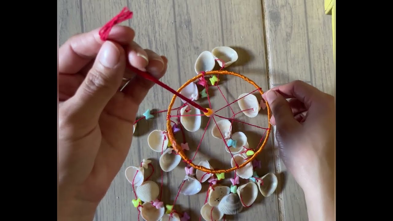 Como Fazer Móbile de Conchas do Mar Sino dos Ventos Fácil e Barato artesanato 