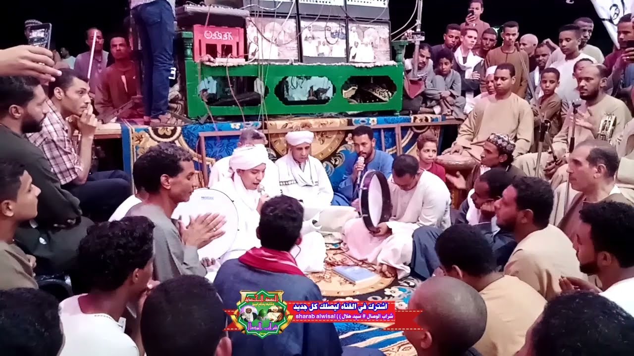 ايفيق من رأى الجمال الذاتى .. مديح السيد على الزين العربى فى مولد النور الإمام العربى والحاج أحمد