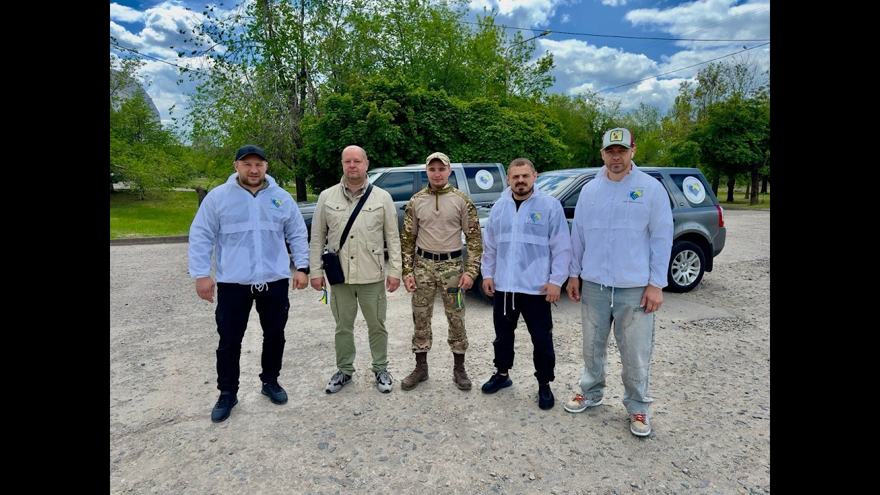 Благодійний фонд «Серце Української Нації» передав два автомобілі для 129-ї Криворізької бригади Тро